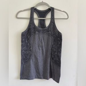 Lululemon Swiftly Tech Tank sz 6 grey